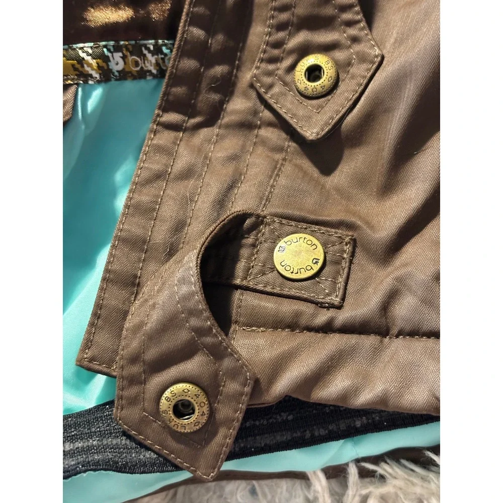 Burton snowboarding jacket